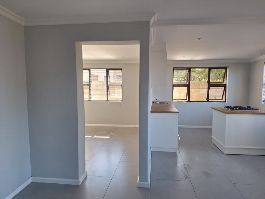 To Let 1 Bedroom Property for Rent in Retief Eastern Cape